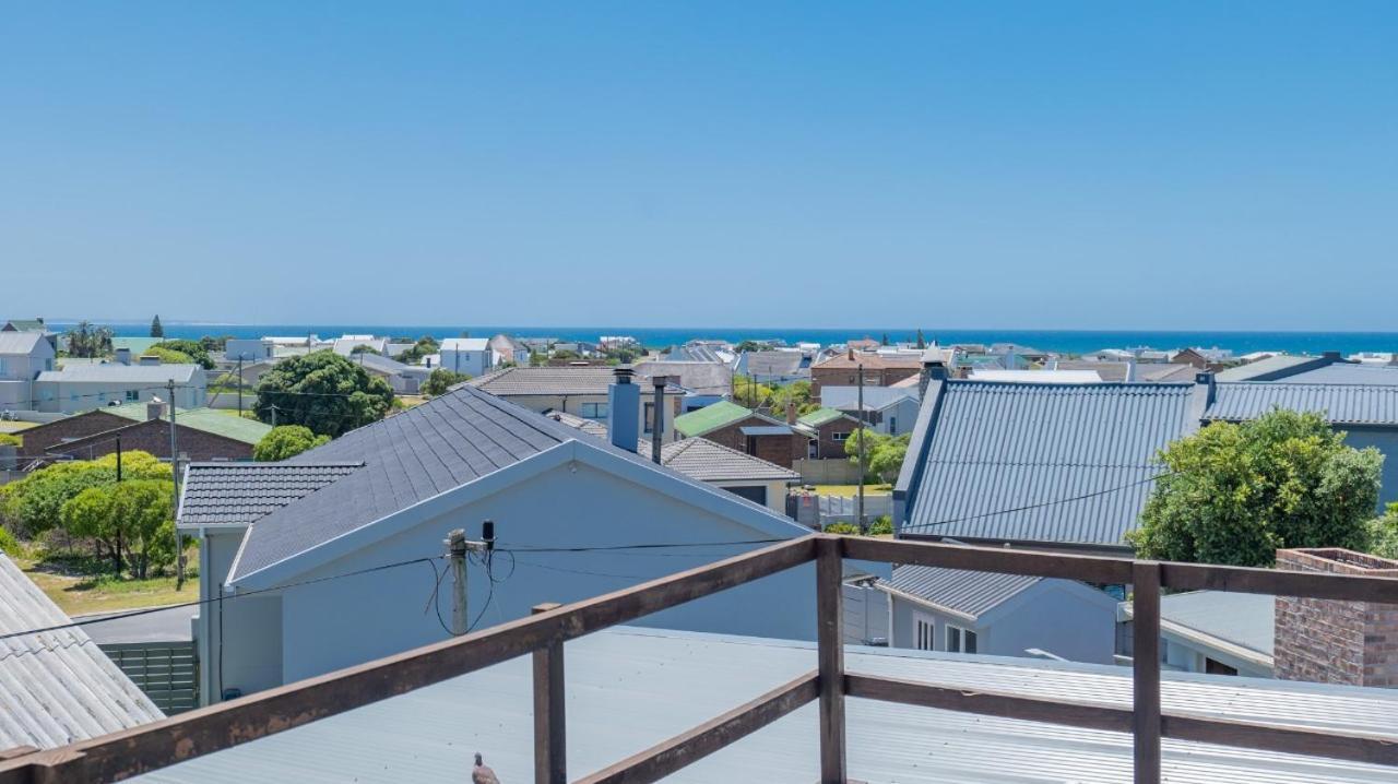 Apartamento Suikerbekkie Struisbaai Exterior foto